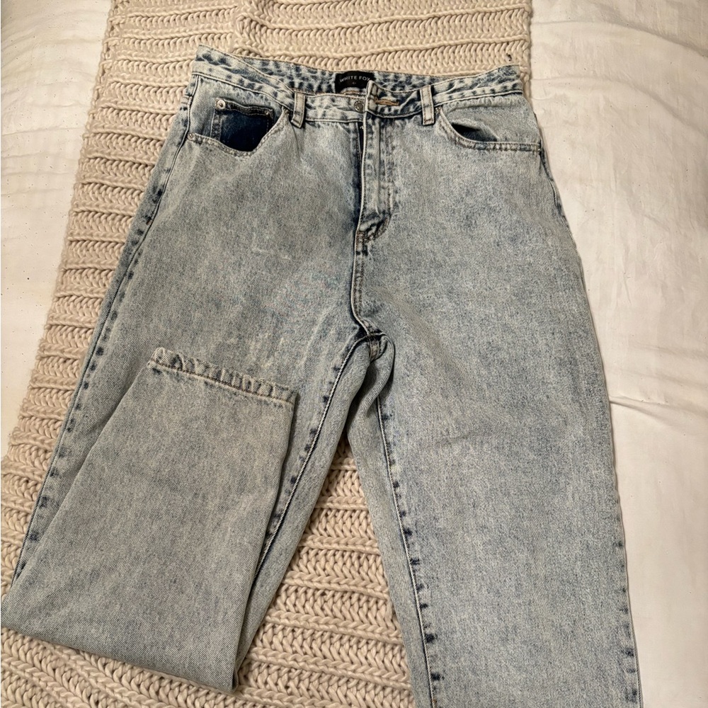 White fox jeans